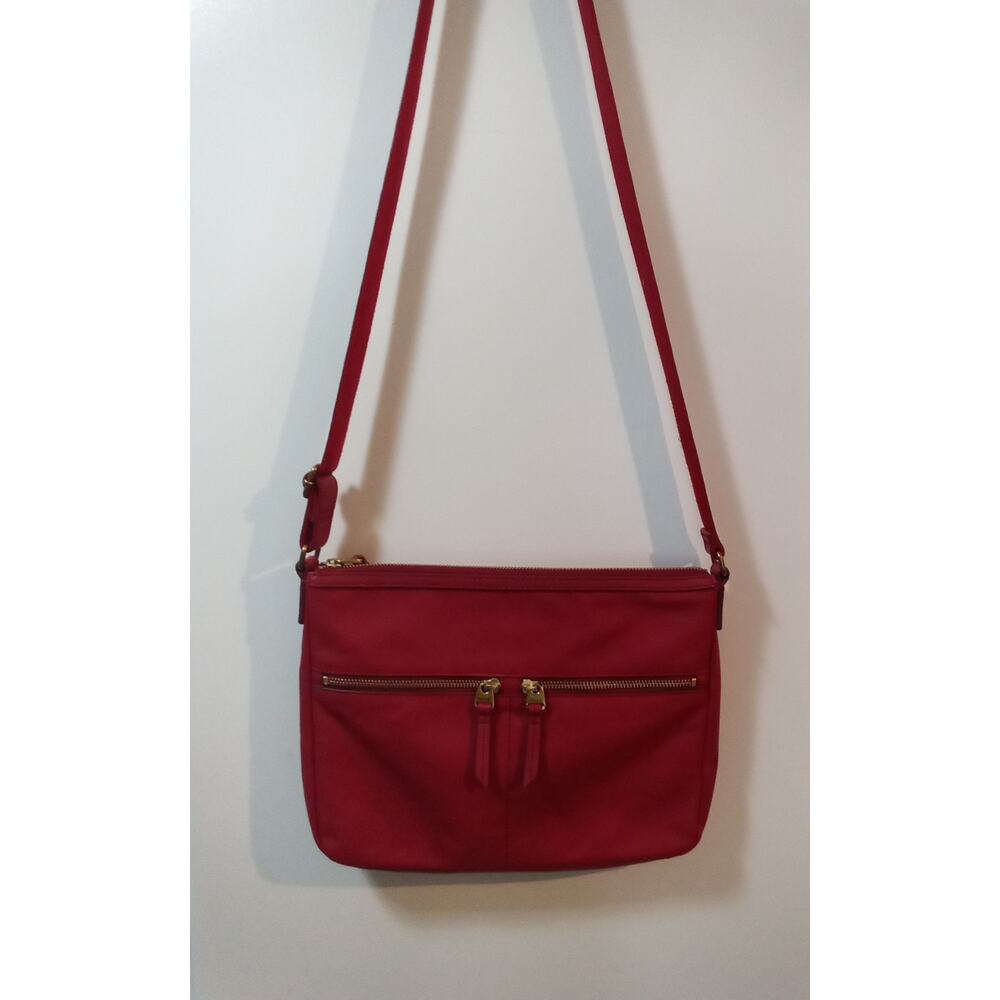 Fossil Red Leather with adjustable shoulder strap